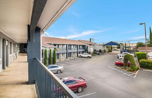 Marble Falls Hotel | Quality Inn Near Lake Marble Falls