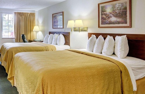 Fayetteville Hotel | Quality Inn New River Gorge