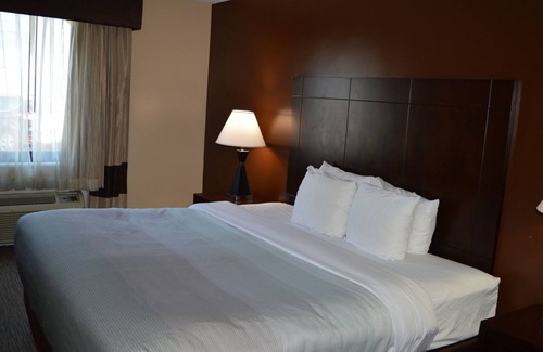 Schiller Park Hotel | Quality Inn O'Hare Airport