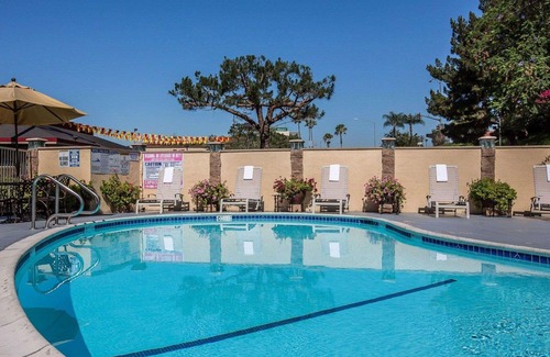 Ontario Hotel | Quality Inn Ontario Airport Convention Center