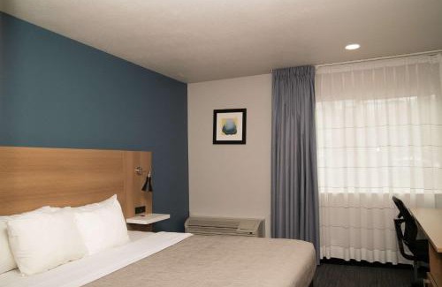 Sumner Hotel | Quality Inn Portland Airport PDX