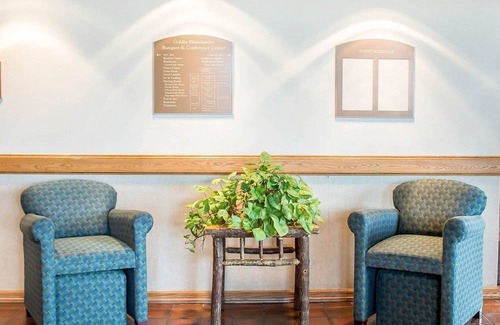 Rhinelander Hotel | Quality Inn Rhinelander