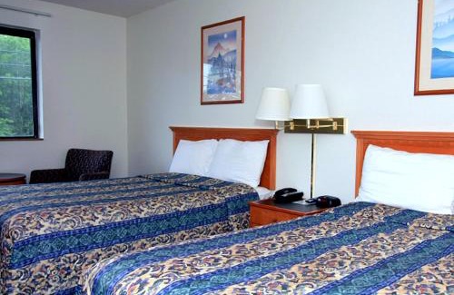 South Sanford Hotel | Quality Inn Sanford - Kennebunk