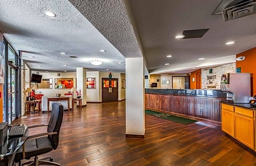 Schenectady Hotel | Quality Inn Schenectady - Albany