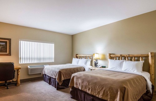 Selah Hotel | Quality Inn Selah North Park