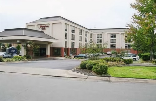 North Little Rock Hotel | Quality Inn & Suites North Little Rock