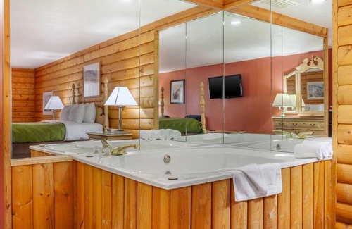 Prairie Du Chien Hotel | Quality Inn & Suites Prairie du Chien