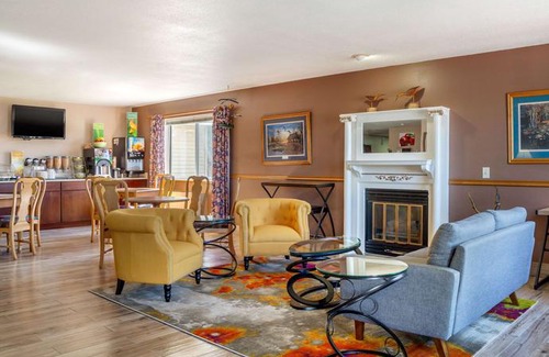 Prairie Du Chien Hotel | Quality Inn & Suites Prairie du Chien