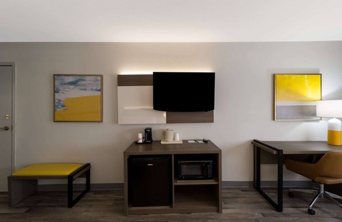 Artesia Hotel | Quality Inn & Suites Artesia