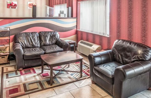 Mankato Hotel | Quality Inn & Suites Mankato