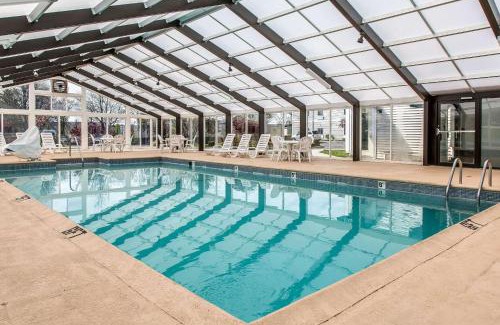 Middletown Hotel | Quality Inn & Suites Middletown - Newport