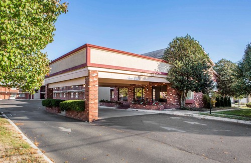 Millville Hotel | Quality Inn & Suites Millville – Vineland