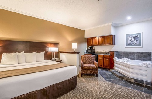 El Lago Hotel | Quality Inn & Suites Seabrook - NASA - Kemah