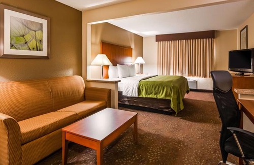 Tomah Hotel | Quality Inn Tomah