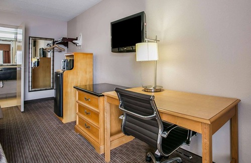 Hartsville Hotel | Quality Inn