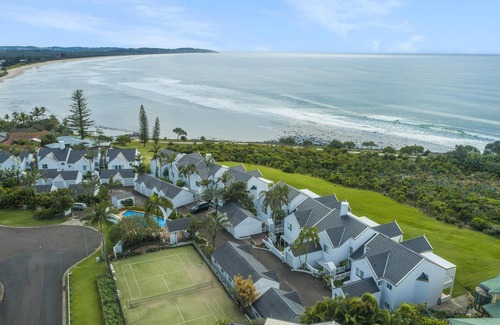 Lennox Head House | Quarterdeck 18 - Spectacular Ocean Views with Wifi