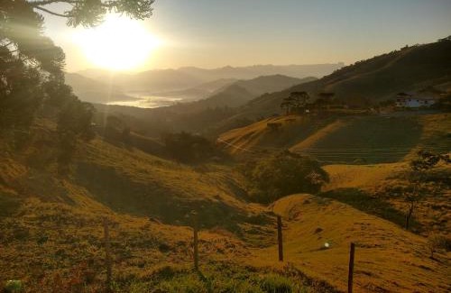 Goncalves Other | Quarto Pérola simples