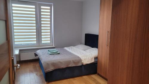 Minsk Mazowiecki Apartment | Queen Apartament Centrum z garażem