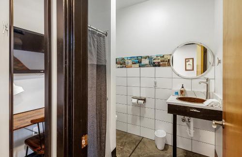 Pacific Hotel | Queen Room With Access To Chef's Kitchen And Pool