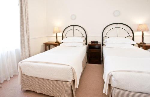 Oudtshoorn Hotel | Queen's Hotel by BON Hotels