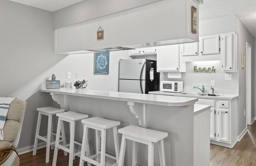 Emerald Isle Condo | Queens Court 3102, Oceanview Condo in Emerald Isle, NC!