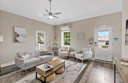 Christiansted Apartment | Queens Promise - King Bed - Walkable - AC