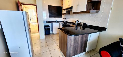 Manaba Beach Apartment | Queens View 2 - Sleeps 5