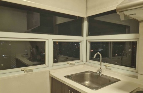 Valencia Apartment | Quezon City 3 Bedroom Condo Unit with Pool Access