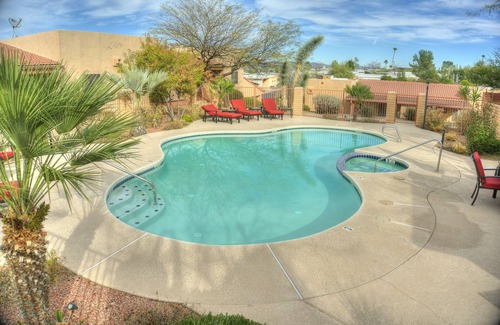 Wickenburg Condo | Quiet 2-bed condo in beautiful Desert Gold! Summer-Long Renters Welcome!