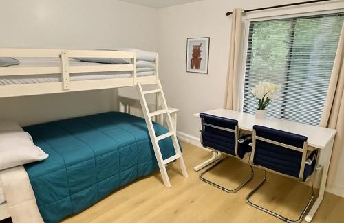 Chapel Hill House | Quiet 2 bedroom house close to UNC Duke RTP