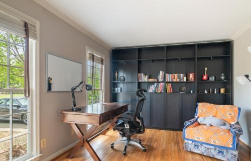 Fairfax House | Quiet 2-Story Home Garden View & Large Kitchen