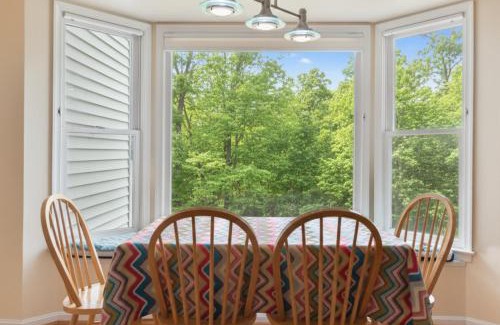 Fairfax House | Quiet 2-Story Home Garden View & Large Kitchen