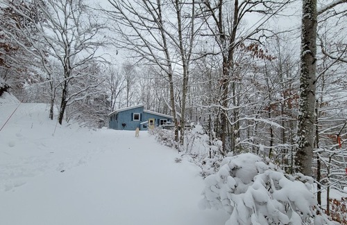 Tuckasegee Cabin | Quiet 3 bedroom cabin in the woods, amazing mountain and lake views, huge deck