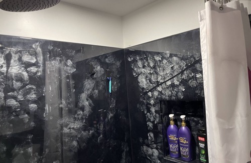 Jacksonville Apartment | Quiet comfortable suite with ensuite bathroom and work space