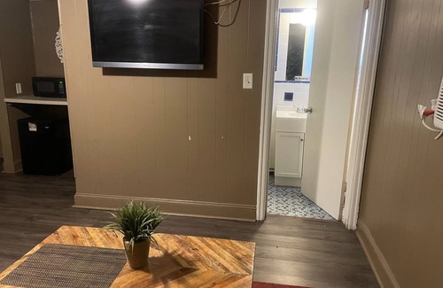 Jacksonville Hotel | Quiet Countryside Hotel room