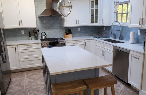 East Hampton House | Quiet Family Friendly Hideaway With Pool And Poolhouse