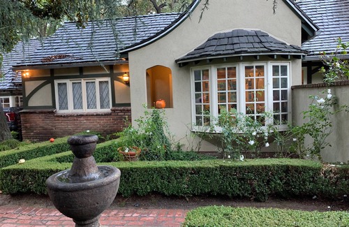 La Canada Flintridge House | Quiet hideaway just outside of civilization - near Rose Bowl & Pasadena