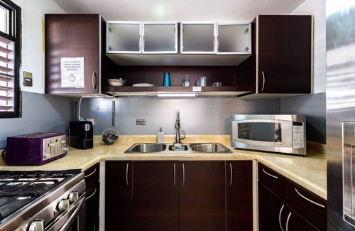 Sabana Abajo Apartment | Quiet House by Airport | Backyard & Central A/C
