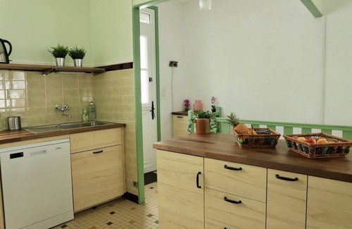 Murat-le-Quaire House | Quiet house near La Bourboule and Le Mont Dore, ideal for hiking, sightseeing or relaxing.