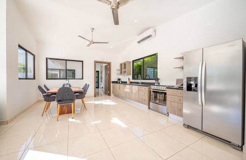 Canafistula House | Quiet location 20 minutes from Tamarindo!