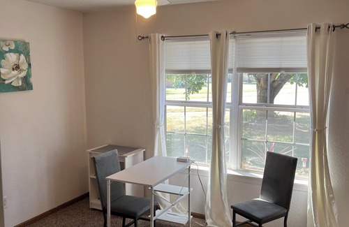 Lebanon House | Quiet Neighborhood, Close to Amenties, Lots of Outdoor spaces