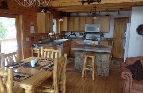 Rye Cabin | Quiet, peaceful log home on 40 acres with nature right out the door.