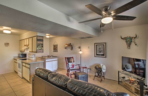 Apache Junction Condo | Quiet Retreat ~ 5 Mi to Lost Dutchman State Park!