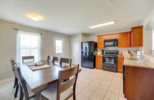 Seagoville House | Quiet Suburban Home w/Private Yard in Seagoville!