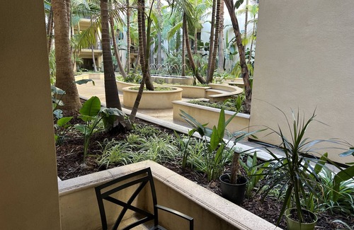 Downtown Los Angeles Apartment | Quiet Two Bedroom Downtown LA w/incredible amenities!