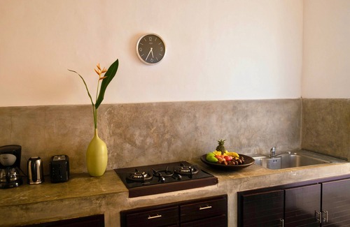 Laksmana Villa | QUIET VILLA | 4 PAX | 400m from BEACH/KUDETA & SEMINYAK SQUARE