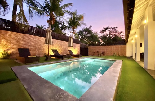 Laksmana Villa | QUIET VILLA | 4 PAX | 400m from BEACH/KUDETA & SEMINYAK SQUARE