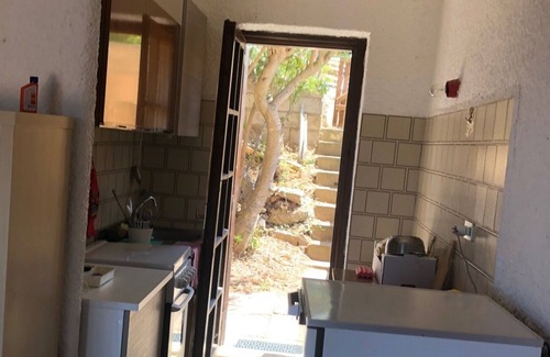 Ruoni Apartment | QUIET VILLA SEA VIEW GARDEN AND BBQ 5 MINUTES FROM THE BEACH