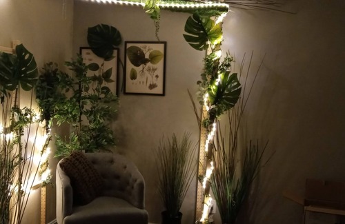 St. Louis House | Quiet,warm peaceful