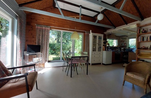 Maarn House | Quietly located, cozy holiday home in a wooded area for 4 people.